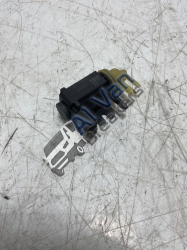 VOLKSWAGEN Crafter SY_,SX_ Boost Control Solenoid