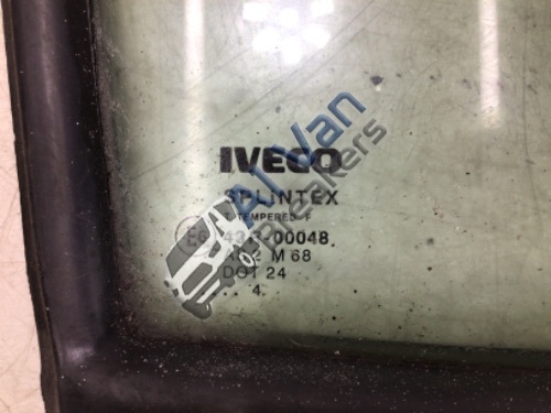 MERCEDES-BENZ Sprinter W906 (B906) Quarter Light Window Right Front