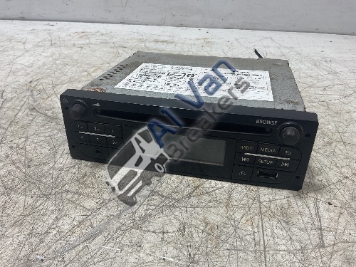 RENAULT MASTER LL35 BUSINESS 2014-2019 Stereo Radio CD Player