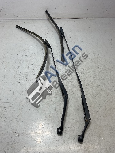 PEUGEOT PARTNER BLUEHDI PROFESSIONAL 18-24 Front Wiper Arms Pair