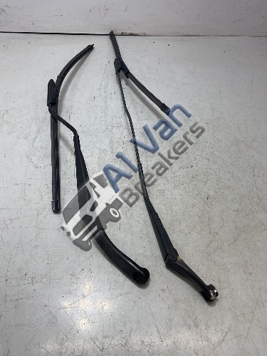 PEUGEOT PARTNER BLUEHDI PROFESSIONAL 18-24 Front Wiper Arms Pair
